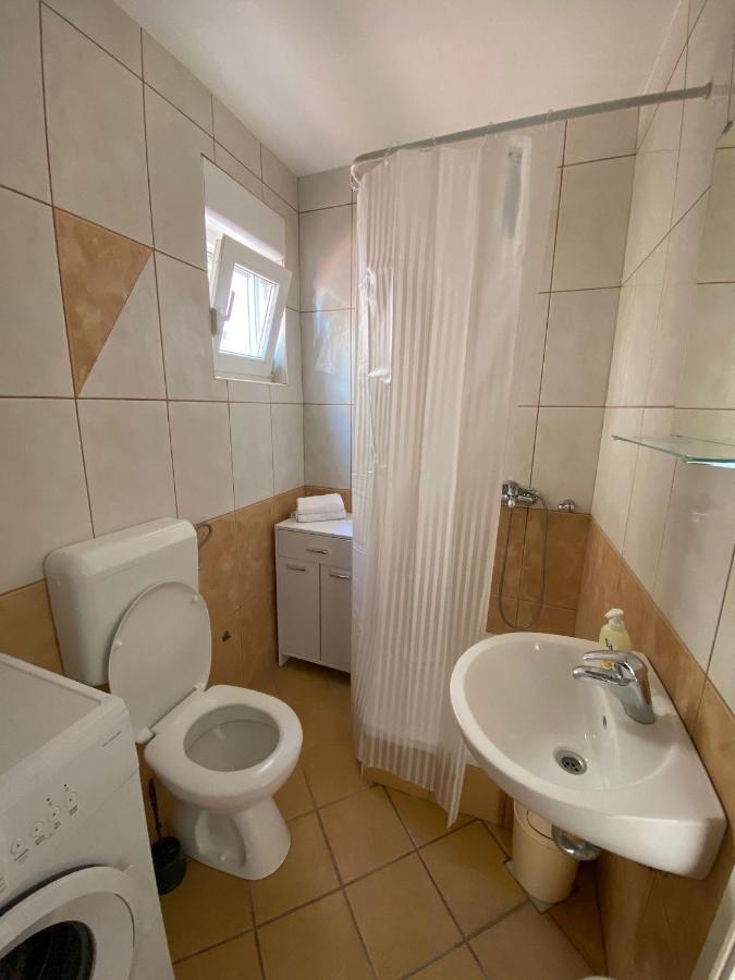 Apartments Dalmatia سفيتي بيتار المظهر الخارجي الصورة