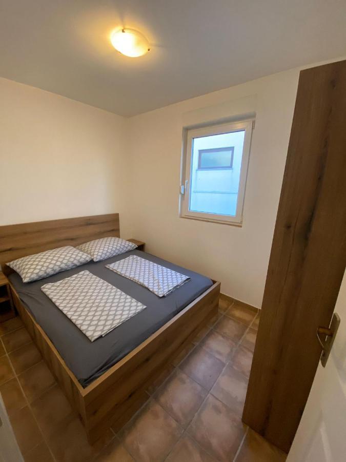 Apartments Dalmatia سفيتي بيتار المظهر الخارجي الصورة