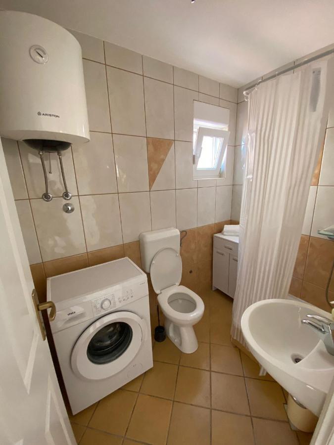 Apartments Dalmatia سفيتي بيتار المظهر الخارجي الصورة