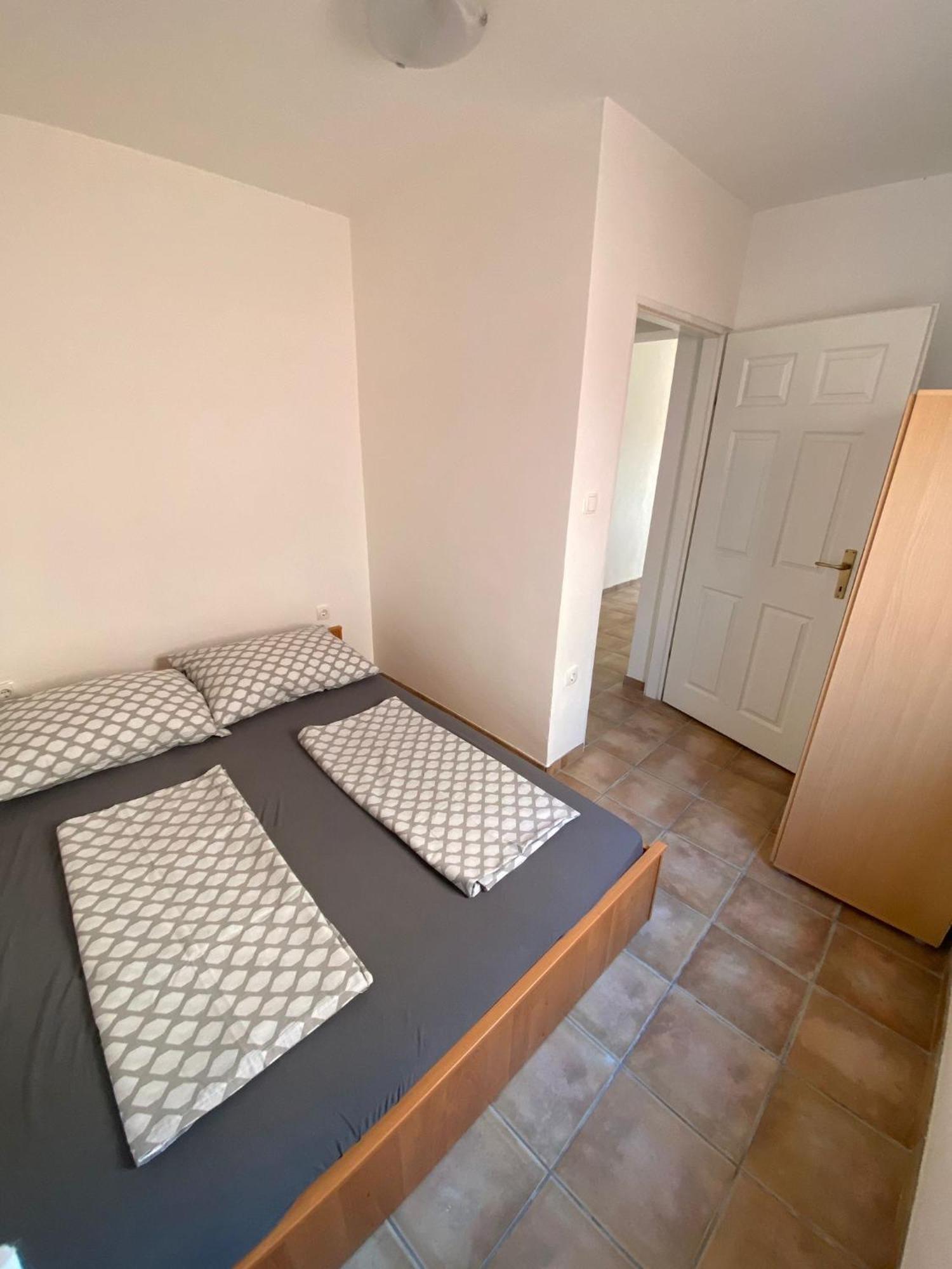 Apartments Dalmatia سفيتي بيتار الغرفة الصورة